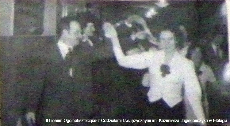 1974 75 47a
