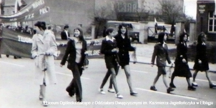 1974 75 66a