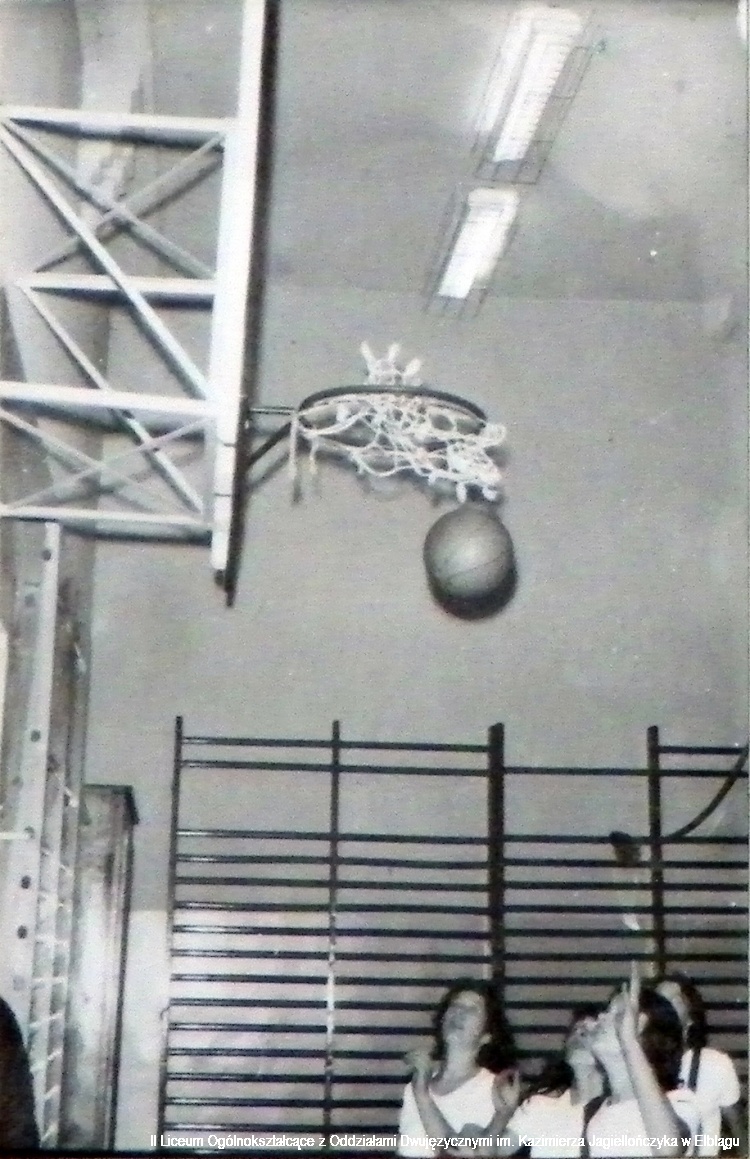 1974 75 69c