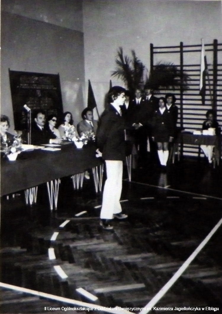 1974 75 79a